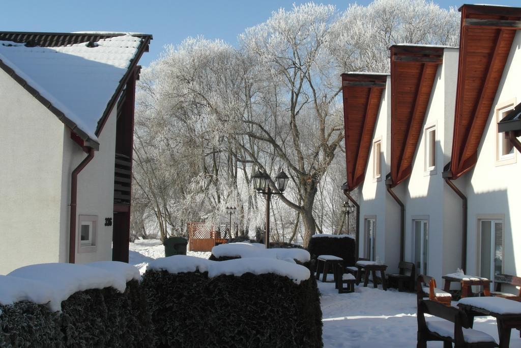 Tatralandia Romanticka Zahrada Chata 345 Malatiny Kültér fotó